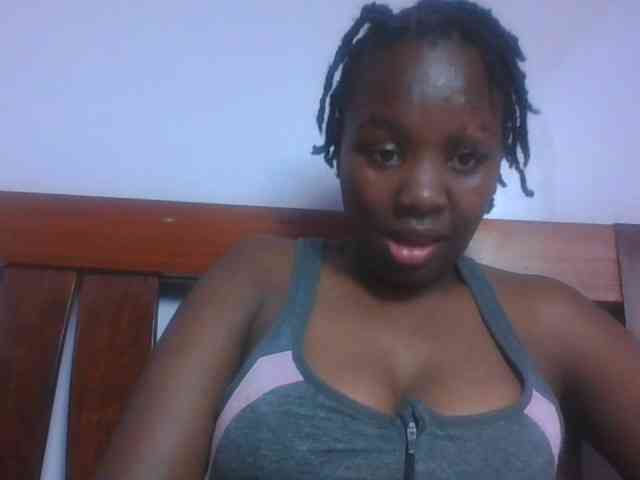 SweetAriah webcam