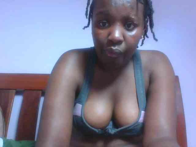 SweetAriah webcam