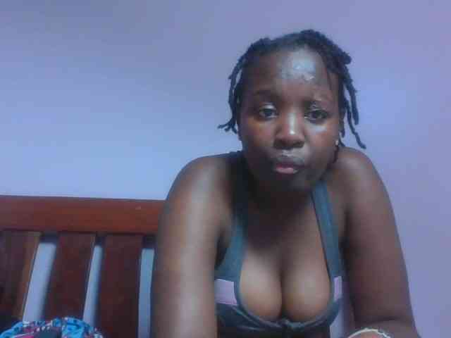 SweetAriah webcam