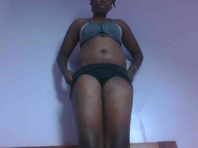 SweetAriah webcam