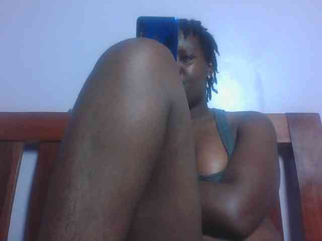 SweetAriah webcam