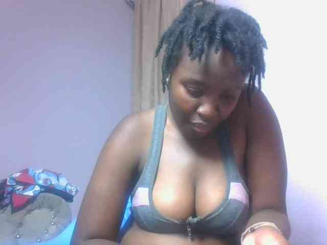 SweetAriah webcam