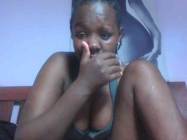SweetAriah webcam