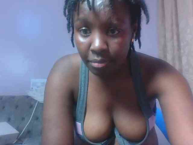SweetAriah webcam