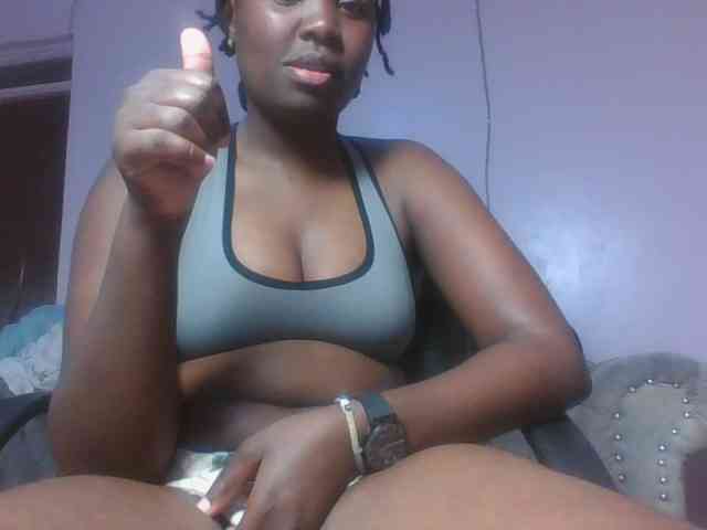 SweetAriah webcam