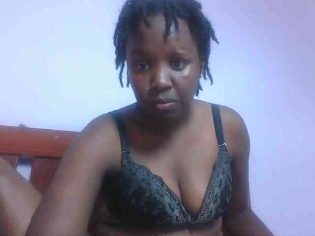 SweetAriah webcam