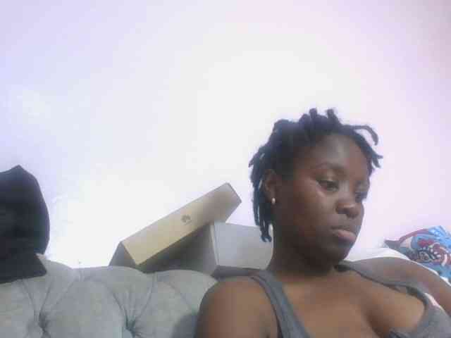 SweetAriah webcam