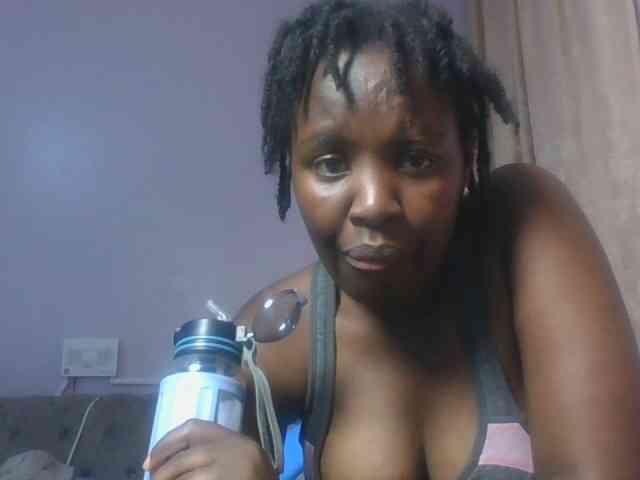 SweetAriah webcam