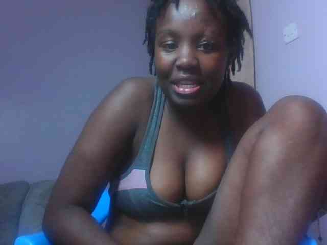 SweetAriah webcam