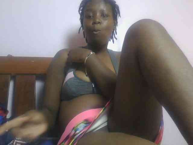 SweetAriah webcam