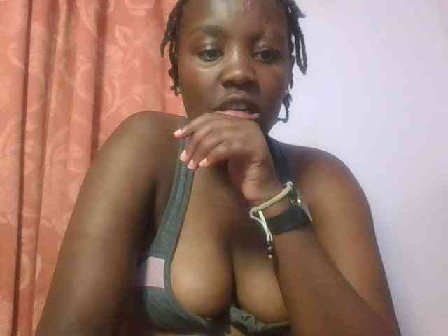 SweetAriah webcam