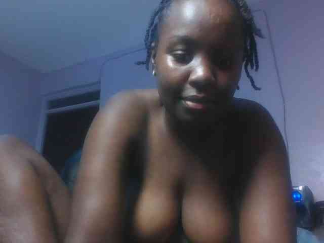 SweetAriah webcam