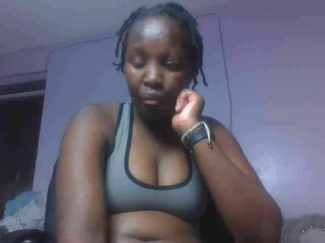 SweetAriah webcam