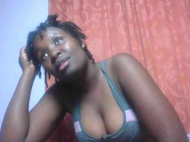 SweetAriah webcam