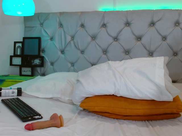 noah-0814 live cam on BongaCams