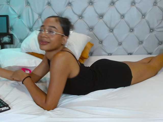 noah-0814 live cam on BongaCams