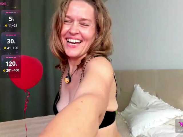 Lizacamsa live cam on BongaCams