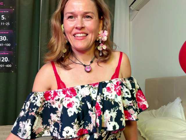 Lizacamsa live cam on BongaCams