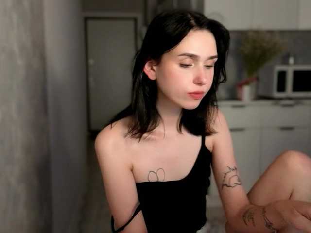 Lola-Aura