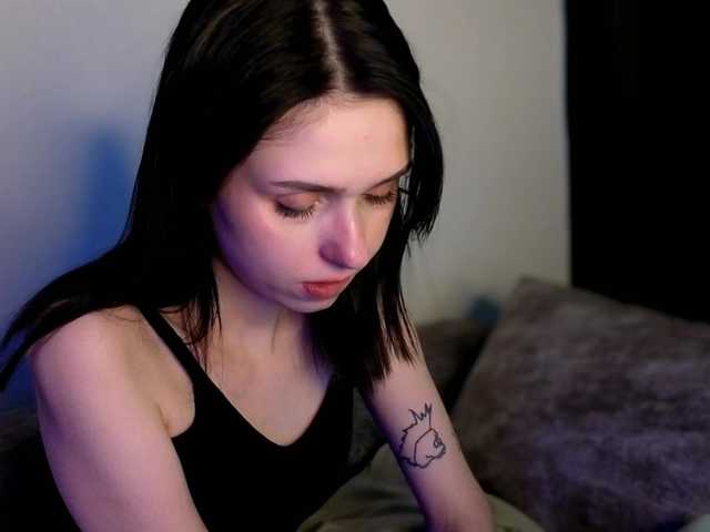 Lola-Aura live cam on BongaCams
