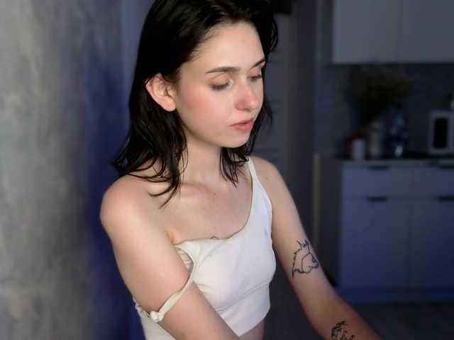 Lola-Aura