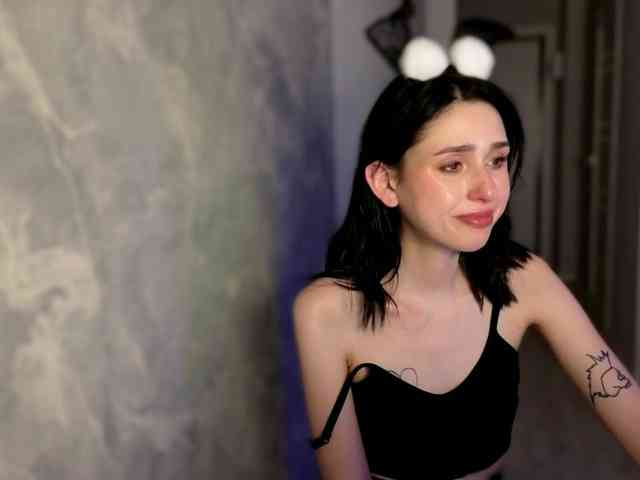 Lola-Aura Lola-Aura