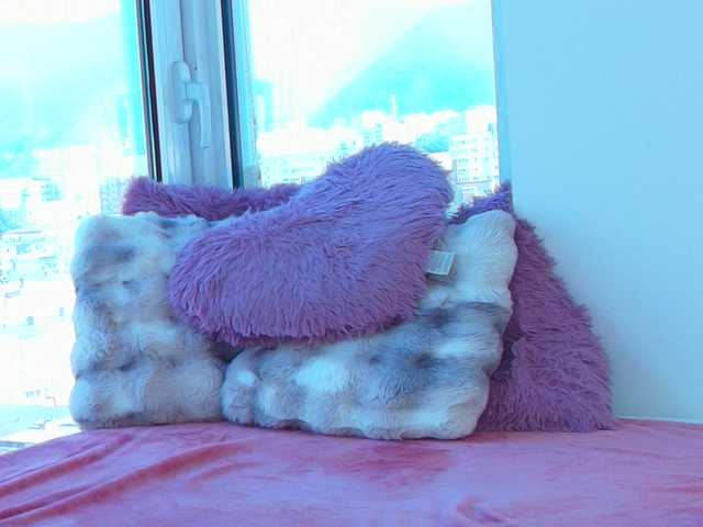 CrystalDomme live cam on BongaCams