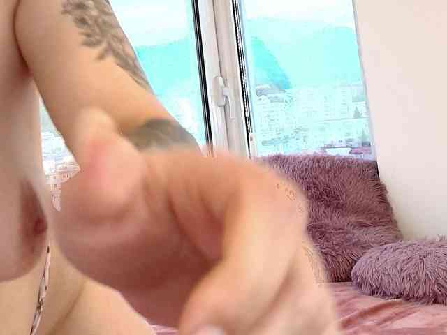 CrystalDomme