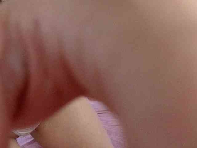 CrystalDomme webcam