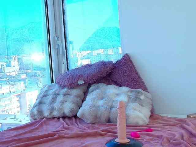 CrystalDomme
