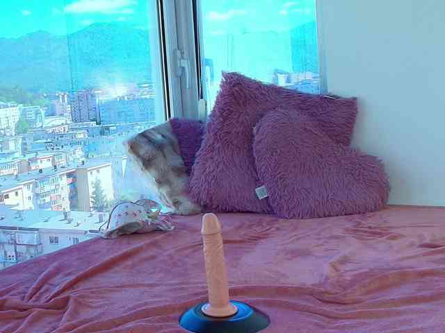CrystalDomme