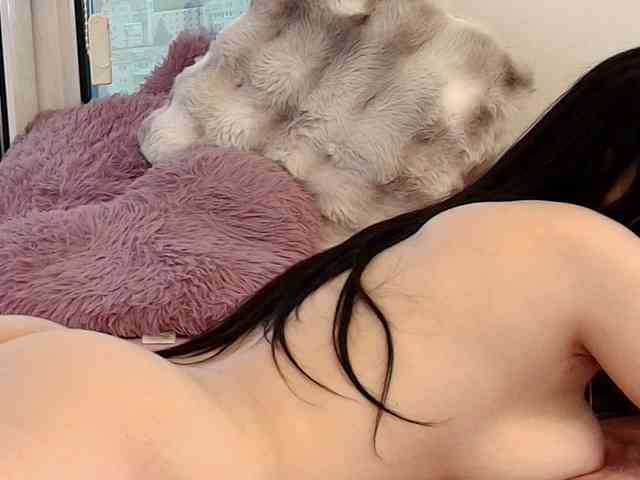 CrystalDomme webcam