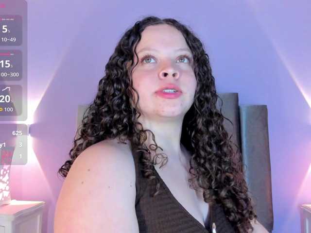 EvieRose live cam on BongaCams