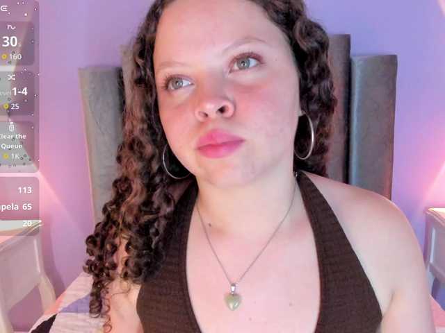 EvieRose live cam on BongaCams