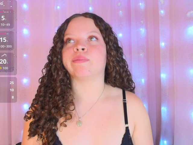 EvieRose live webcam show