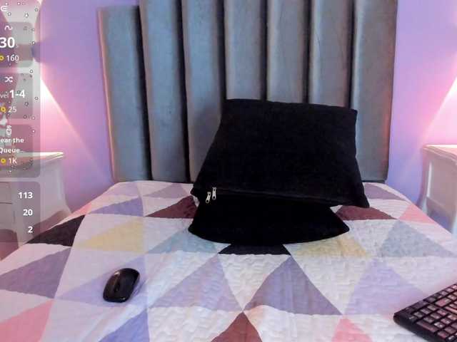 EvieRose live cam on BongaCams