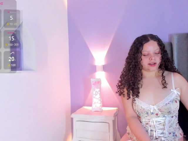 EvieRose live cam on BongaCams