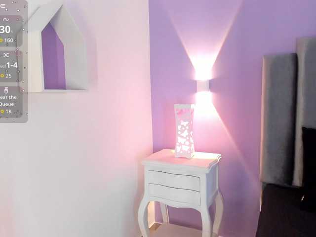 EvieRose live cam on BongaCams