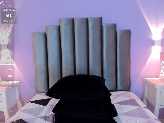 EvieRose live cam on BongaCams
