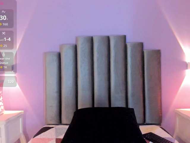 EvieRose live cam on BongaCams