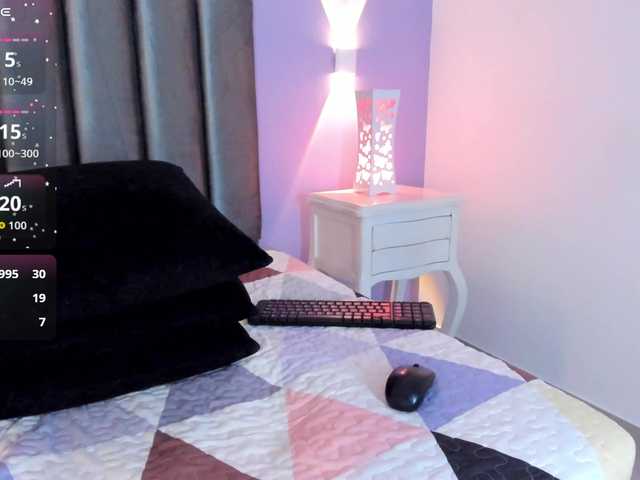 EvieRose live cam on BongaCams