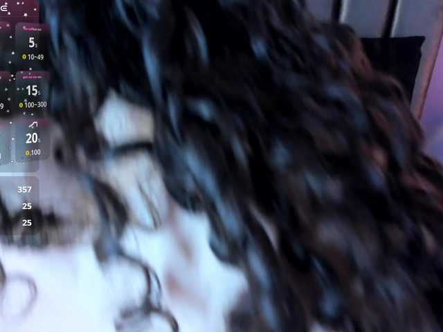 EvieRose live cam on BongaCams