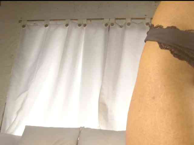 antonella-pink webcam