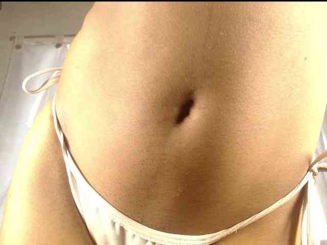 antonella-pink webcam