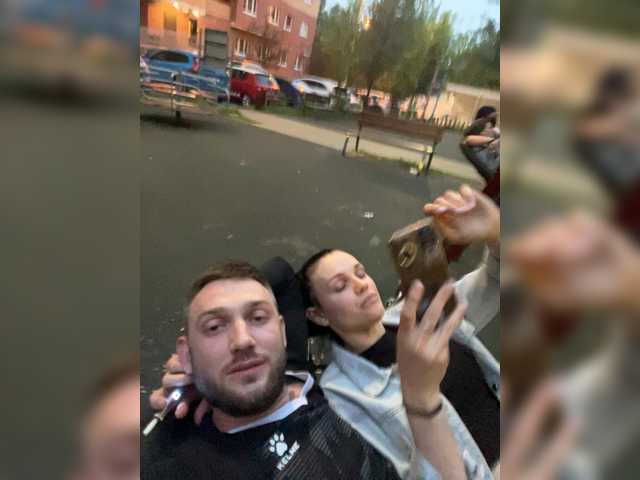 EJEJ00