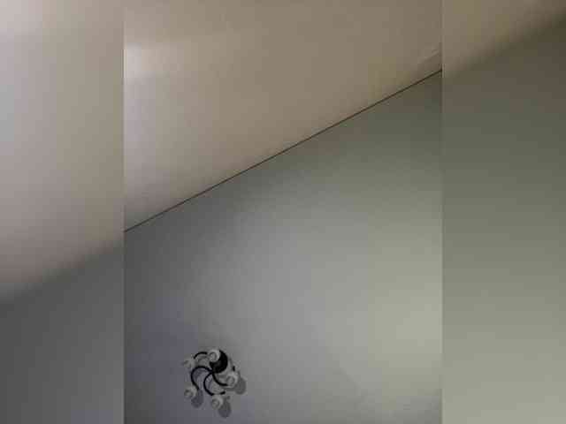 EJEJ00