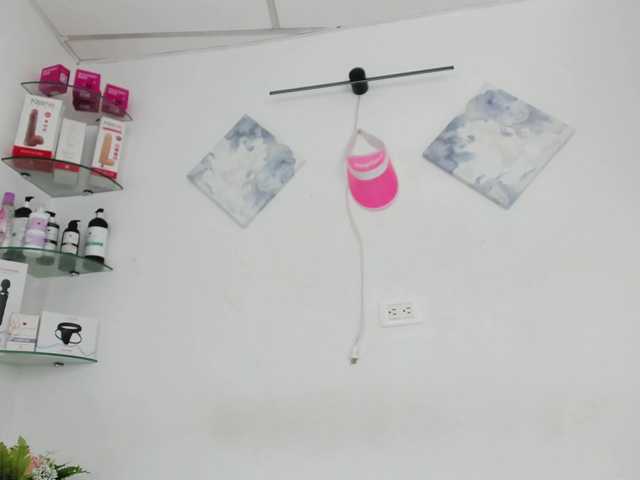 hanna-rodriguezz live cam on BongaCams