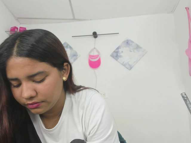 hanna-rodriguezz live cam on BongaCams