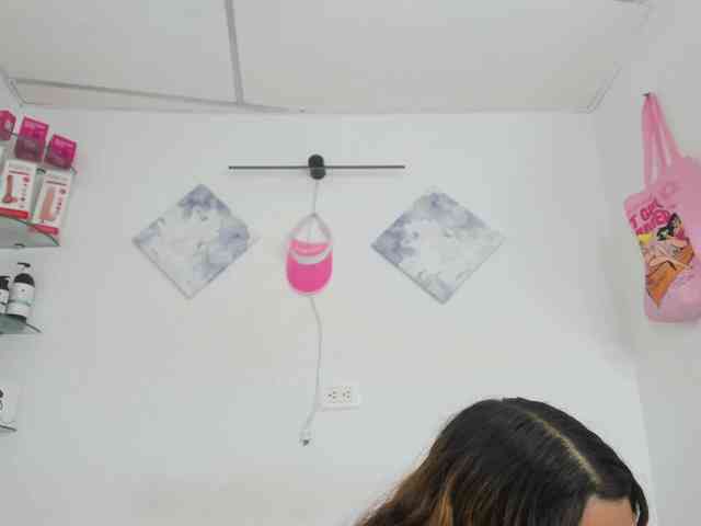 hanna-rodriguezz webcam