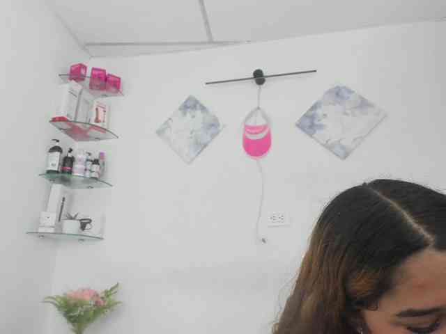 hanna-rodriguezz webcam